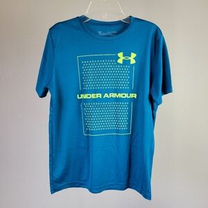 UNDER ARMOUR // red graphic heat gear tee